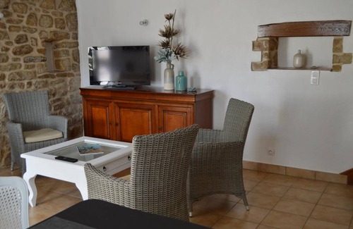 Plonevez-Porzay House | 80 m² House ∙ 2 bedrooms ∙ 4 guests