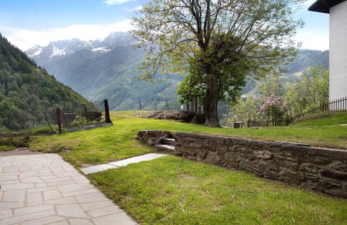 Chiesa in Valmalenco Apartment | 80 m² Apartment ∙ 2 bedrooms ∙ 7 guests