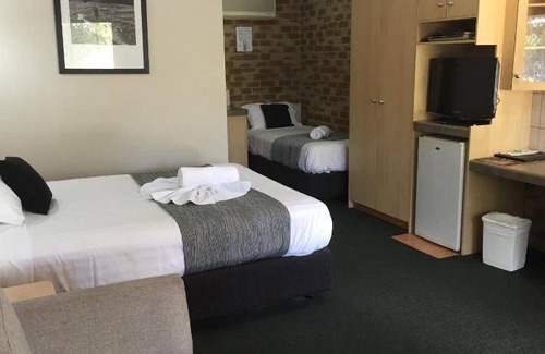 South Toowoomba Hotel | 80 m² Motel ∙ 2 bedrooms ∙ 6 guests