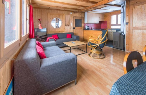 La Vue des Alpes Villa | 80 m² Villa ∙ 2 bedrooms ∙ 4 guests