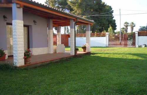 Fontane Bianche Villa | 80 m² Villa ∙ 3 bedrooms ∙ 6 guests