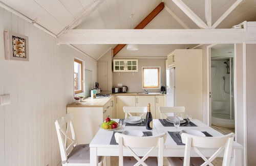 Loctudy Ski Chalet | 800m from the beach, quiet chalet for 4