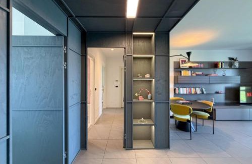 Milan Apartment | 80m2, - 7th floor, with 2 terraces and 2 bathrooms