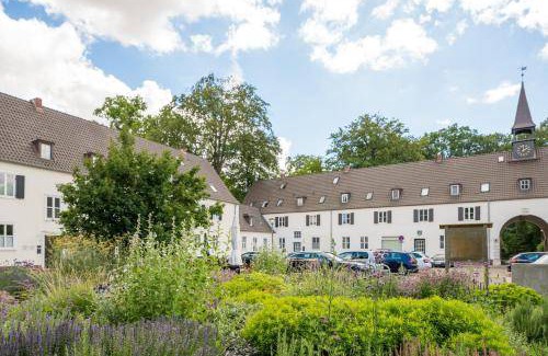 Stadtmitte Apartment | 82 m² Apartment ∙ 2 bedrooms ∙ 4 guests