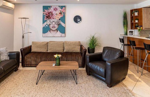 Szeged Apartment | 82 m² Apartment ∙ 2 bedrooms ∙ 6 guests