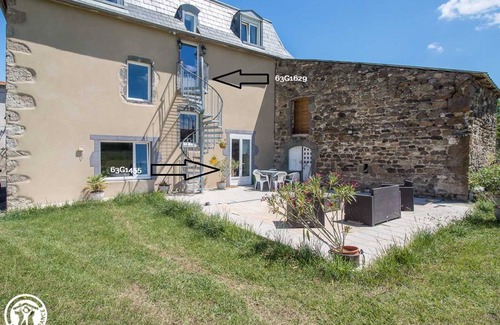 Montaigut-le-Blanc House | 82 m² Gîte ∙ 3 bedrooms ∙ 6 guests