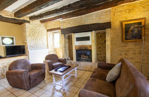 Saint-Aubin-de-Nabirat House | 83 m² Gîte ∙ 3 bedrooms ∙ 6 guests
