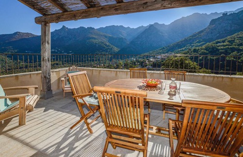 Feliceto House | 83 m² House ∙ 3 bedrooms ∙ 6 guests