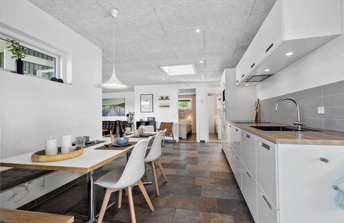 Vibæk Strand House | 84241 Ebeltoft - Grævlingevej 8