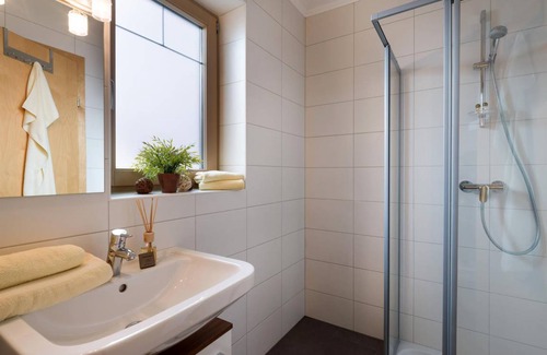 Holdernach Apartment | 85 m² Apartment ∙ 2 bedrooms ∙ 5 guests