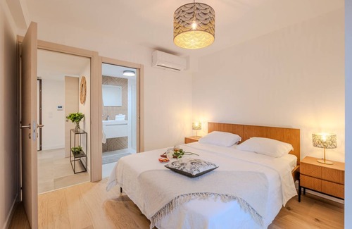 Sainte-Maxime Apartment | 85 m² Apartment ∙ 3 bedrooms ∙ 6 guests