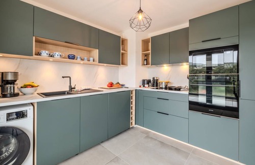 Sainte-Maxime Apartment | 85 m² Apartment ∙ 3 bedrooms ∙ 6 guests