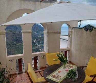 Ravello Apartment | 85 m² Apartment ∙ 2 bedrooms ∙ 6 guests