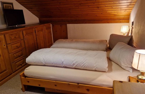 Silvaplana Apartment | 85 m² Apartment ∙ 2 bedrooms ∙ 4 guests