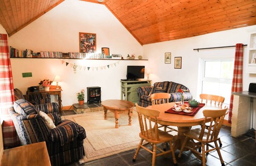 County Cavan Cottage | 85 m² Cabin ∙ 2 bedrooms ∙ 5 guests