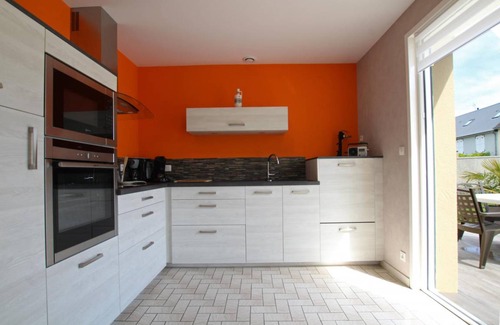 Saint-Pair-sur-Mer House | 85 m² Gîte ∙ 2 bedrooms ∙ 4 guests