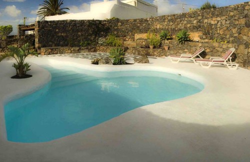 Macher House | 85 m² House ∙ 2 bedrooms ∙ 4 guests