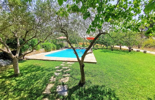 Kastela House | 85 m² House ∙ 3 bedrooms ∙ 8 guests