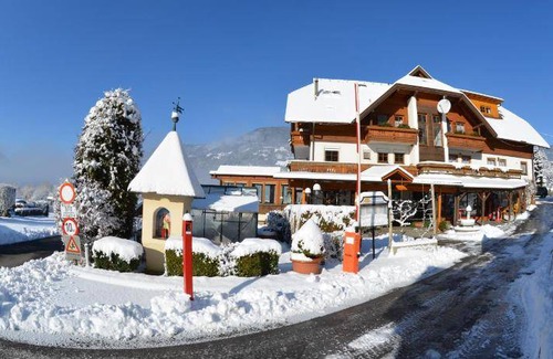 Ossiach Apartment | 86 m² Serviced apartment ∙ 2 bedrooms ∙ 8 guests