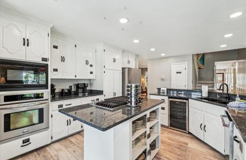 Thomas Drive House | 8753 N, Lagoon Dr, - Waterside Oaks on Grand Lagoon home