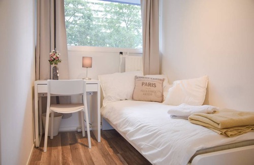 Municipality of Capelle aan den IJssel Apartment | 88 m² Apartment ∙ 2 bedrooms ∙ 2 guests