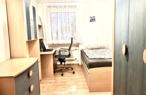 Neuperlach Apartment | 88 m² Apartment ∙ 3 bedrooms ∙ 4 guests