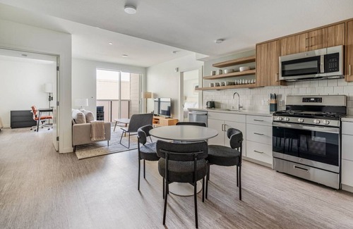 Downtown Berkeley Apartment | 88 m² Apartment ∙ 2 bedrooms ∙ 4 guests