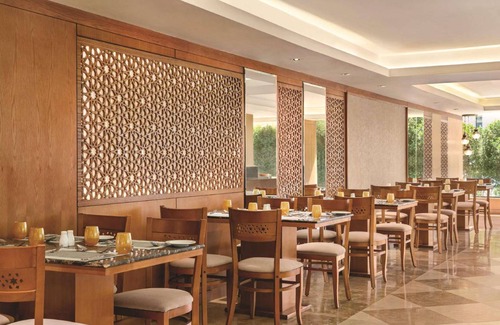 Al-Hamra'a Hotel | 88 m² Hotel ∙ 127 guests