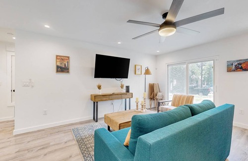 North University House | 88 m² House ∙ 2 bedrooms ∙ 6 guests