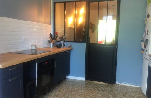Sainte-Foy-les-Lyon Resort | 88 m² Private room ∙ 1 bedroom ∙ 1 guest