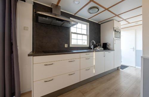 Oisterwijk House | 89, Groenvink - one with nature!