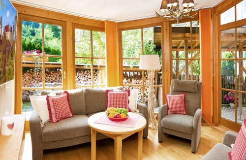 Bad Faulenbach Apartment | 89 m² Apartment ∙ 2 bedrooms ∙ 2 guests