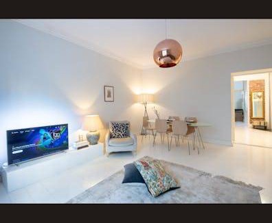 Helsinki City Centre Apartment | 89 m² Apartment ∙ 2 bedrooms ∙ 4 guests