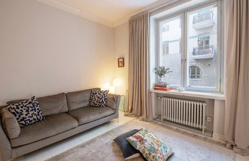 Helsinki City Centre Apartment | 89 m² Apartment ∙ 2 bedrooms ∙ 4 guests