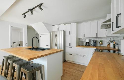 Bromont House | 891 shefford 4-bedroom house