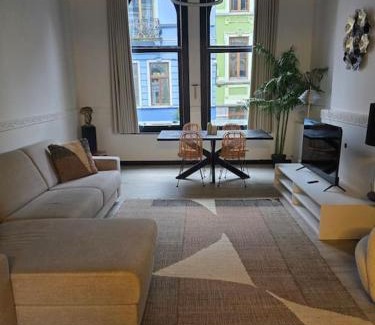 Ghent City Centre Apartment | 8z dreamz 2