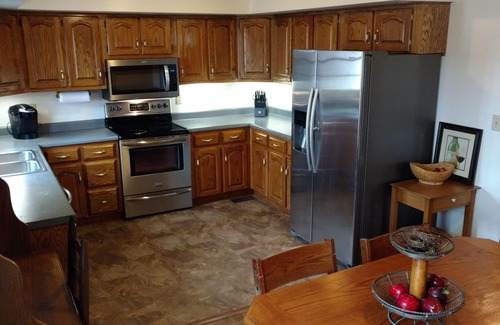 Somerset House | 9 Bdrm/Wooded Area/Large Decks/Lake Cumberland/Somerset Area