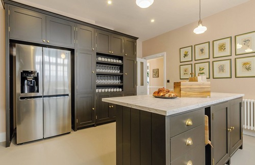 Westgate-on-Sea Cottage | 9 bedroom accommodation in Westgate On Sea, near Margate