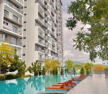 Sandakan Apartment | #9 Luxury Homestay 2BR Sandakan's highest views