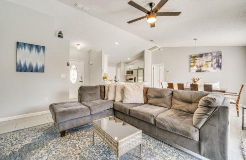 Greater Groves House | 9 Mi to Disney World Family Home with Private Pool!