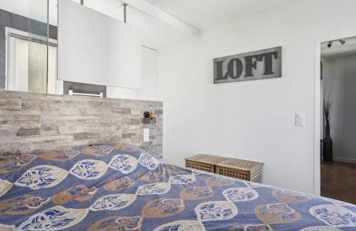 Gambetta Apartment | 9-minute walk from La Défense - 1 bedroom