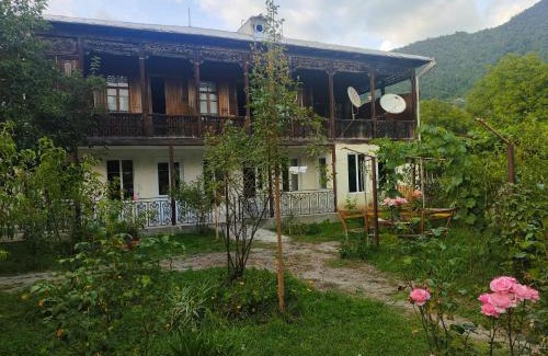 Tsageri Apartment | 9 Plus - Orbeli