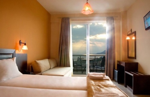 Loutra Edipsou Hotel | 9 Queens Spa Hotel