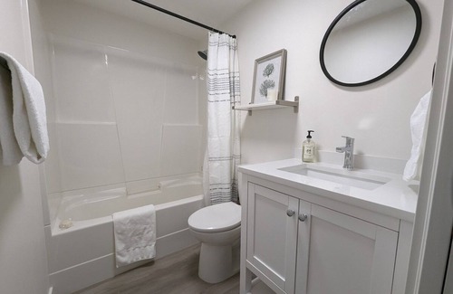 Kamloops Apartment | 90 Day+ Studio Basement Suite
