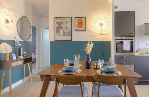 Leon Blum - Bon Coin Apartment | 90 m² Apartment ∙ 4 bedrooms ∙ 8 guests
