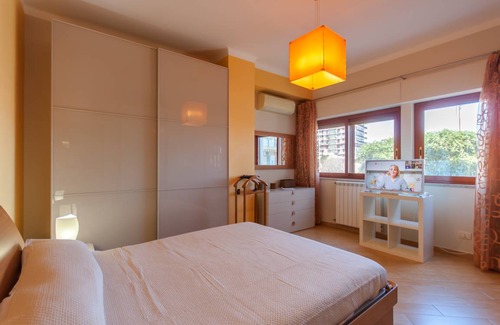 Picanello-Ognina-Barriera-Canalicchio Apartment | 90 m² Apartment ∙ 2 bedrooms ∙ 6 guests