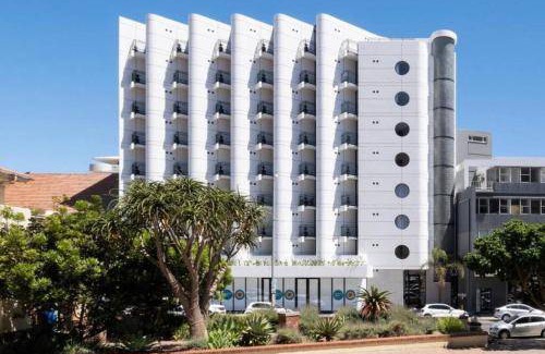 Sea Point Apartment | 90 m² Apartment ∙ 1 bedroom ∙ 2 guests