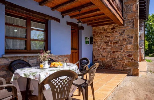 Cabranes Municipality Apartment | 90 m² Apartment ∙ 2 bedrooms ∙ 5 guests