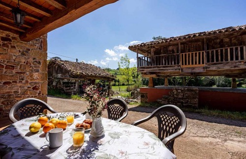 Cabranes Municipality Apartment | 90 m² Apartment ∙ 2 bedrooms ∙ 5 guests