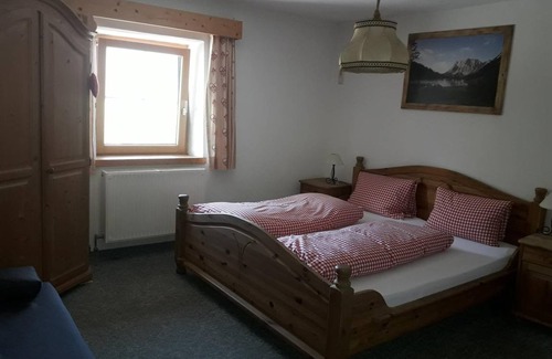 Ellboegen Apartment | 90 m² Apartment ∙ 3 bedrooms ∙ 6 guests